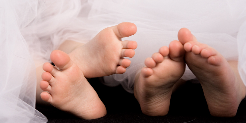 Feet!